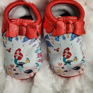 Freshly Picked x Disney's The Little Mermaid Soft Sole Bow Moccasins